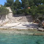 Apartment Rusula Milna (Brac)
